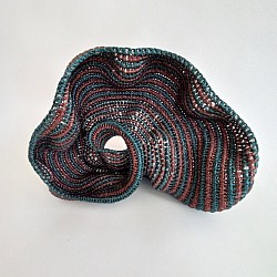 Möbius Varia V